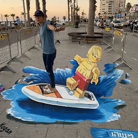 ציור רצפה תלת מימד בטיילת בת ים לתאטרון ואמנות רחוב 2020